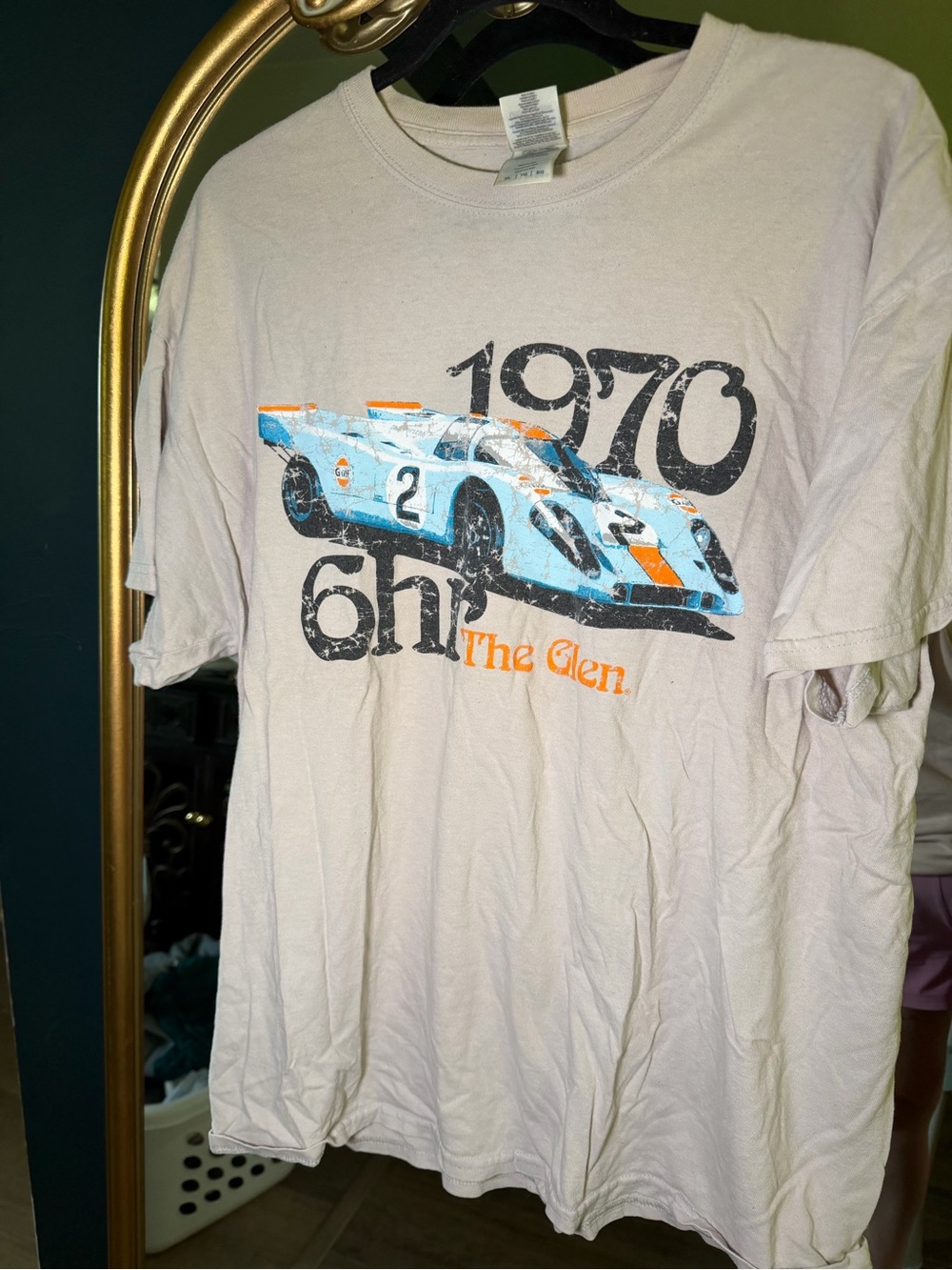 Gildan Beige Graphic Tee with Blue & Orange Racing Car - Watkins Glen, XL